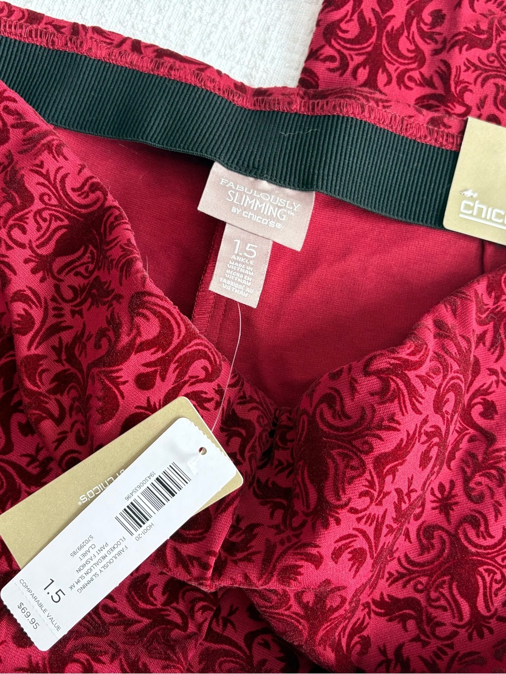 NWT Chicos Women Red velvet pattern Dress Pants - Picture 2 of 3